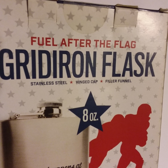 Football Tail Gate Collection - Picture 7 of 15